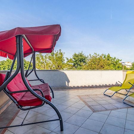 All Seasons Apartment Pula Ngoại thất bức ảnh