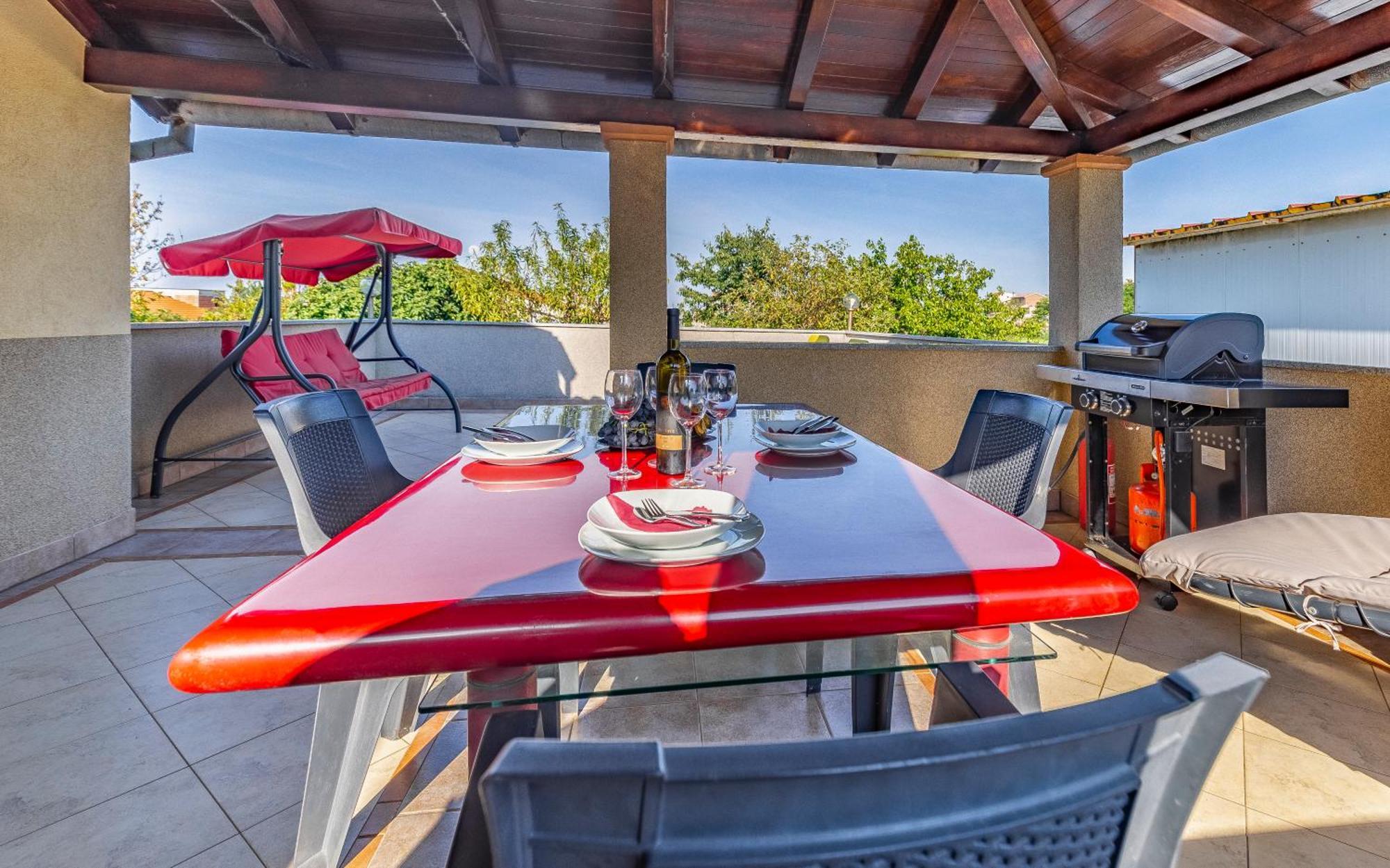 All Seasons Apartment Pula Ngoại thất bức ảnh
